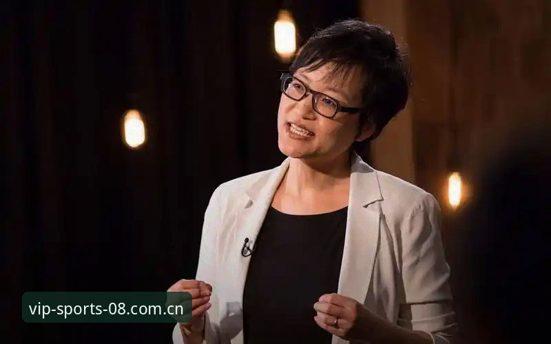 领导者的艰难抉择：贝纳蒂亚处理拉比奥事件 vs 克洛斯离队风波——深度解析马赛更衣室真相